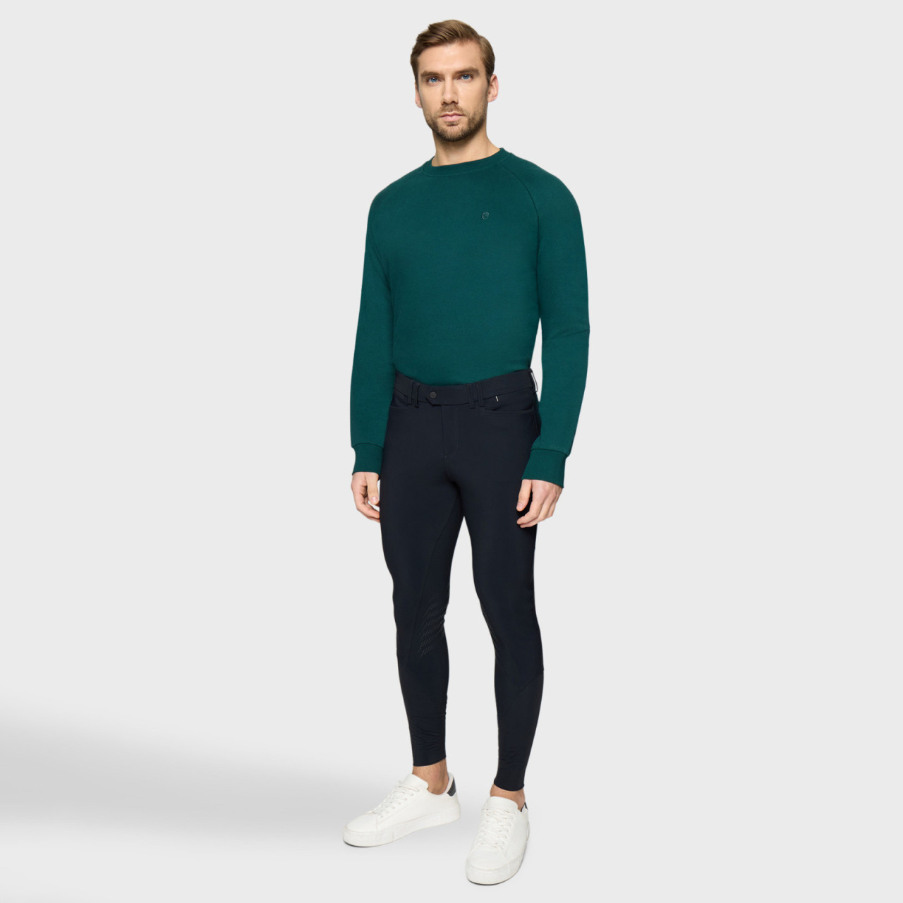 FW26-VERTICAL_MARCEAU_FULL_GRIP_BLACK_FACE.jpg