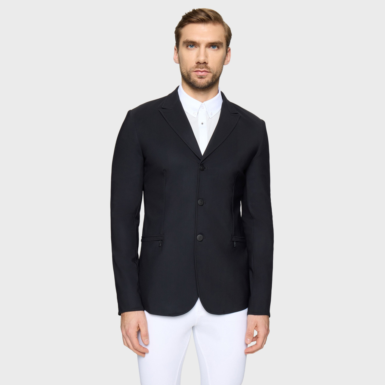 FW26-VERTICAL_ALBAN_BLACK_FACE.jpg