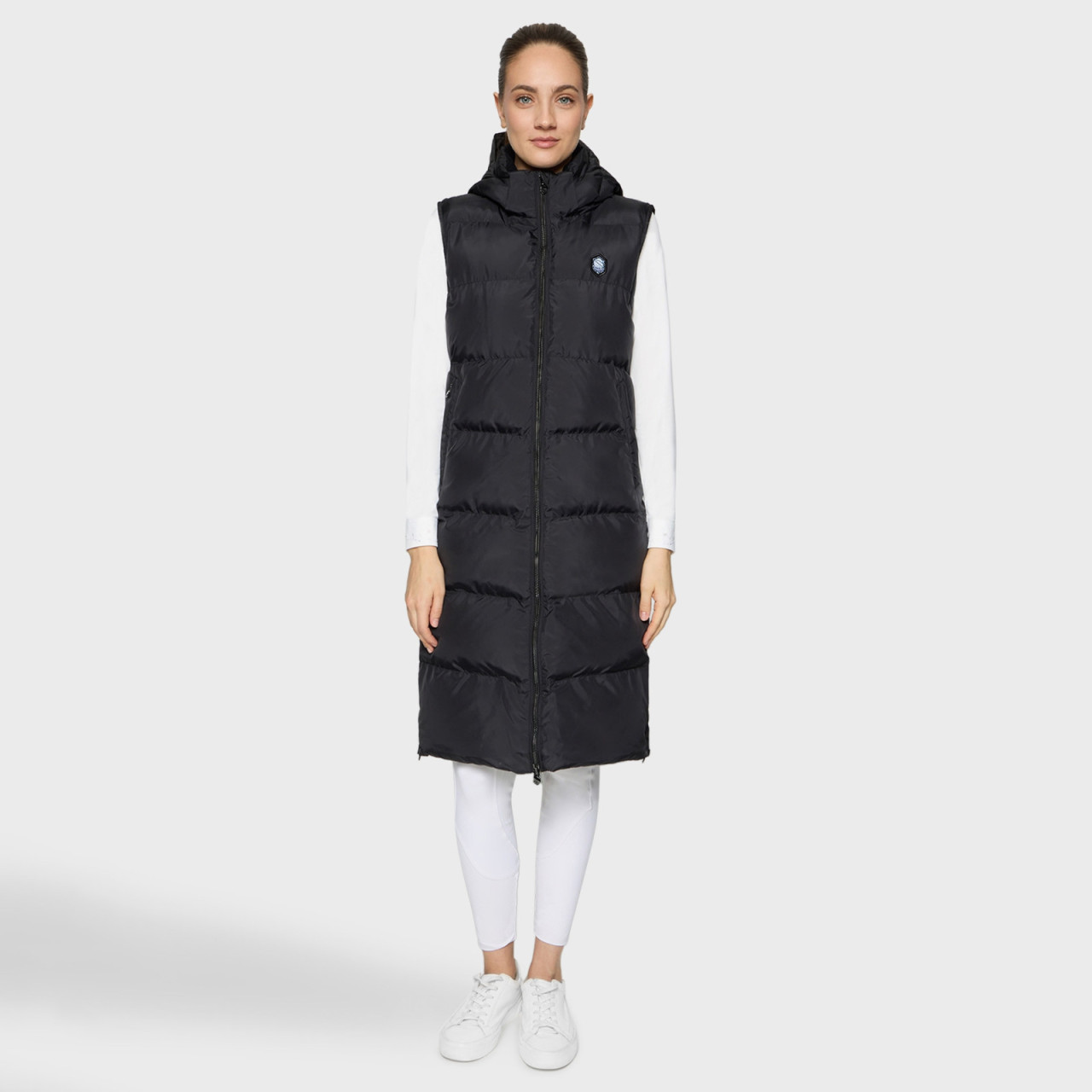 FW26-VERTICAL_ELEA_BLACK_FACE.jpg