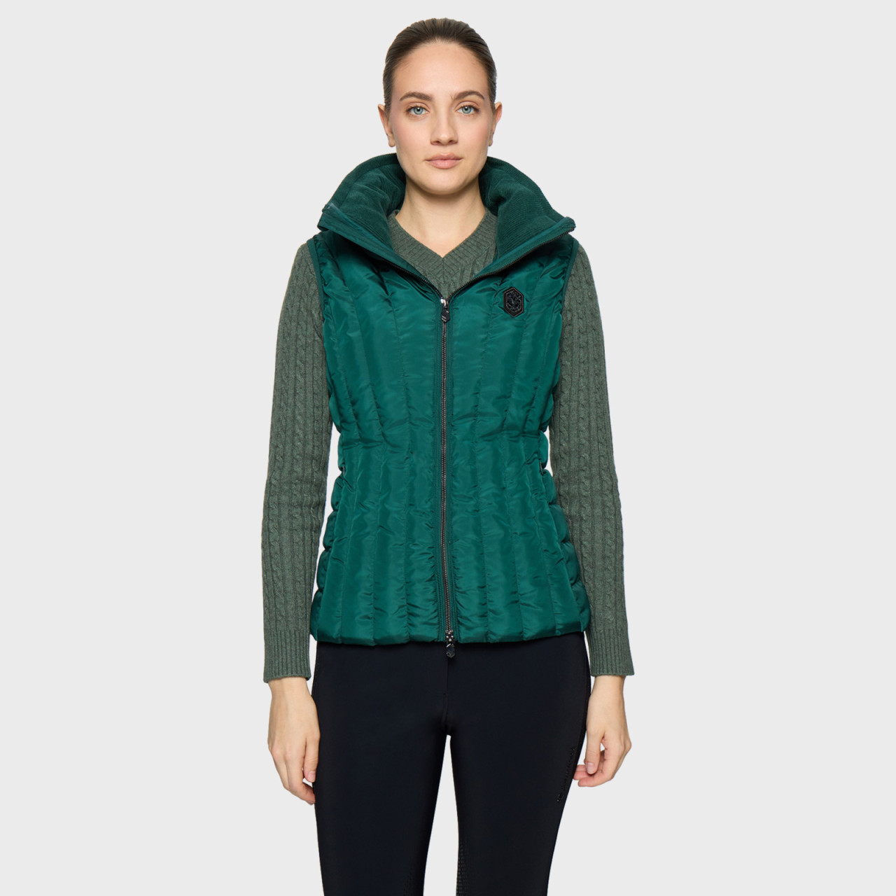 FW26-VERTICAL_SHELYNE_HUNTER_GREEN_FACE.jpg