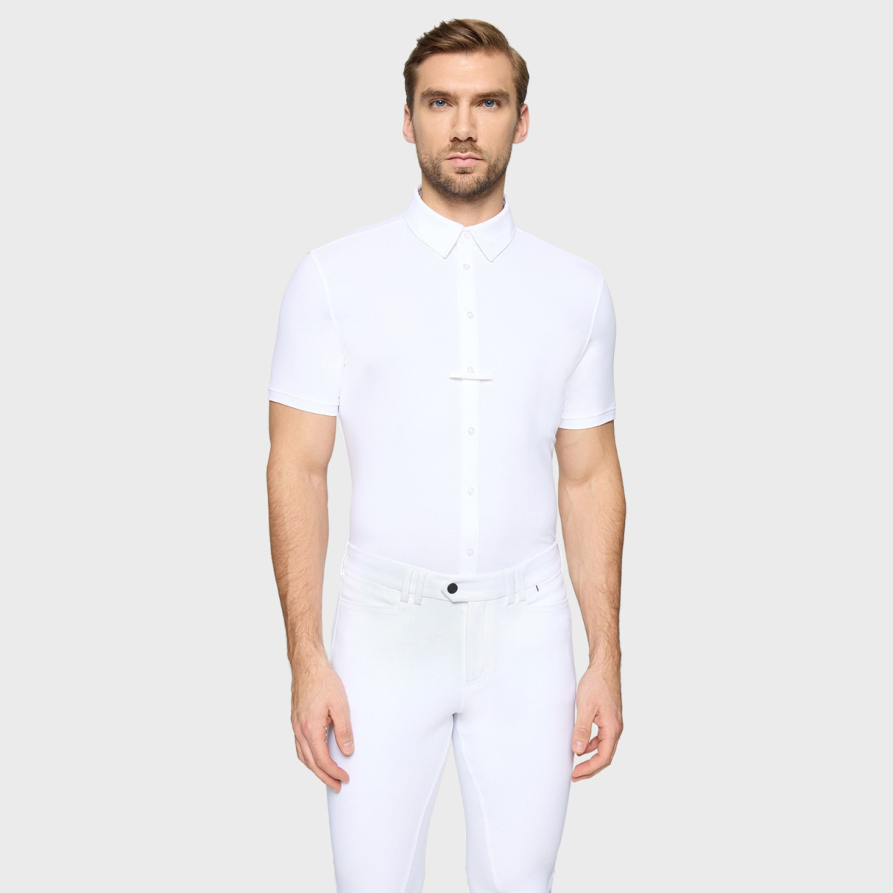 FW26-VERTICAL_SIMON_WHITE_FACE.jpg