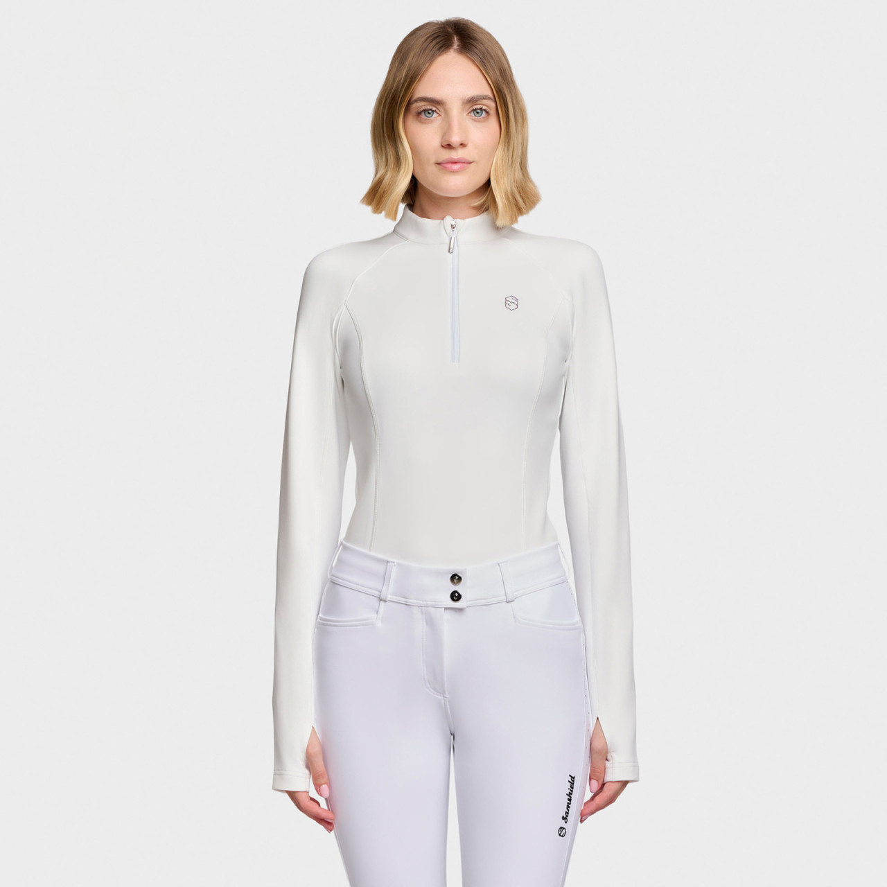 FW26-VERTICAL_HESTIA_WHITE_FACE.jpg